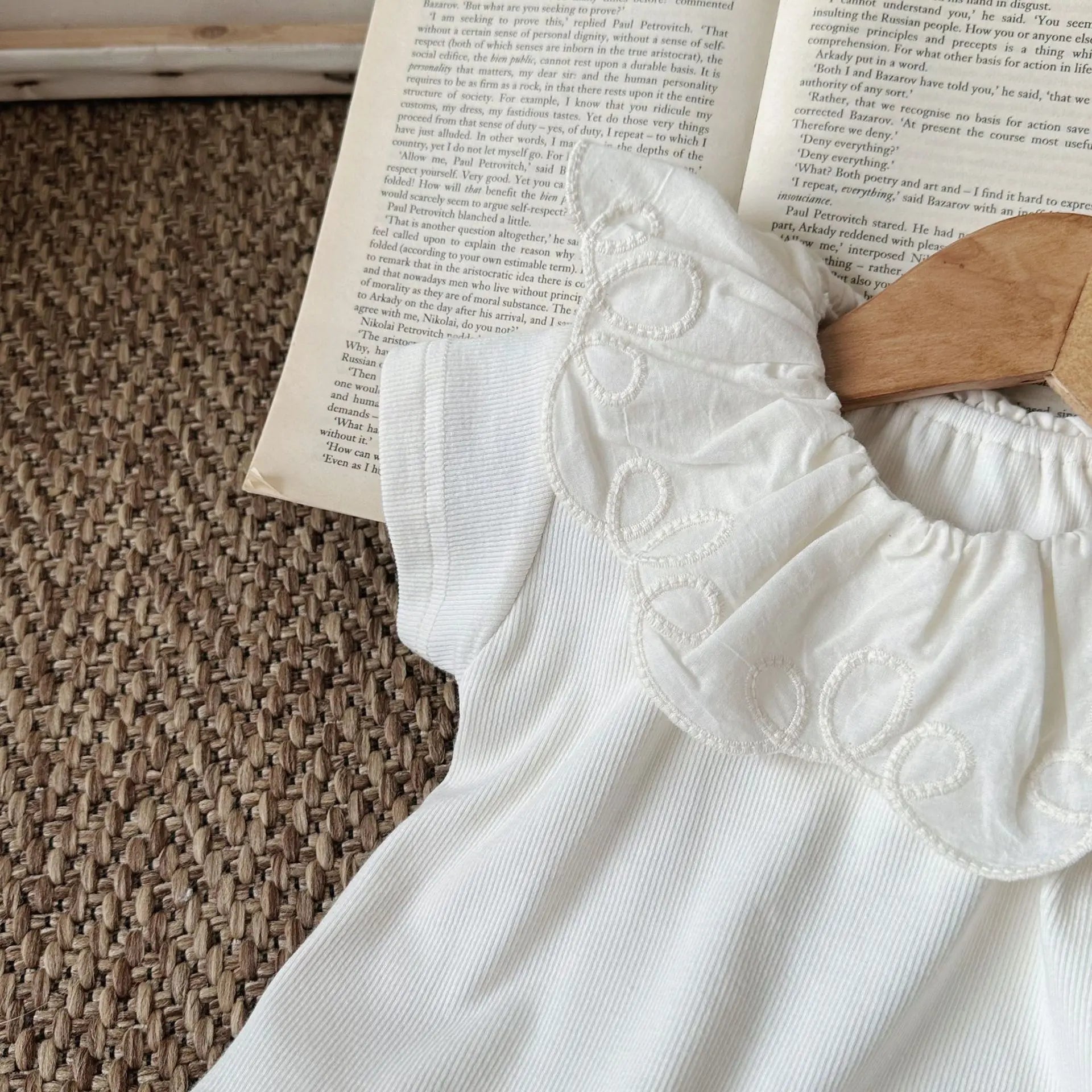 半袖Tシャツ ベビートップス 半袖Tシャツ ビッグレースサークル襟 2カラー【mh0006317】