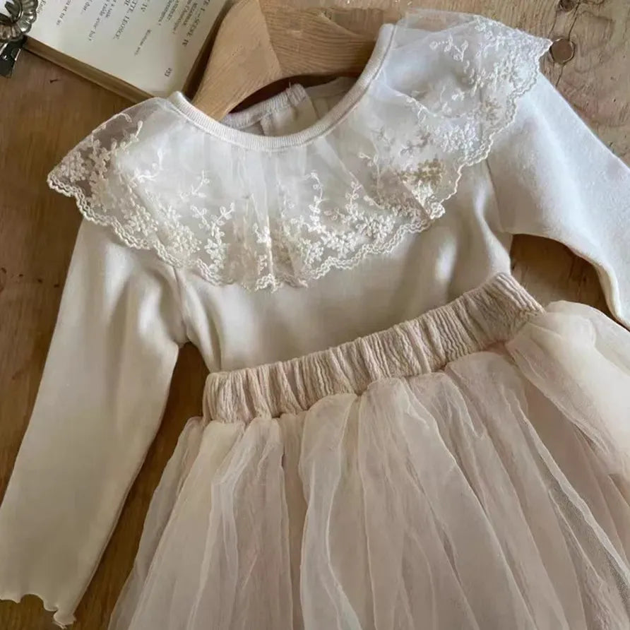 長袖Tシャツ ベビートップス 長袖Tシャツ レース刺繍襟 アプリコット【mh0006379】