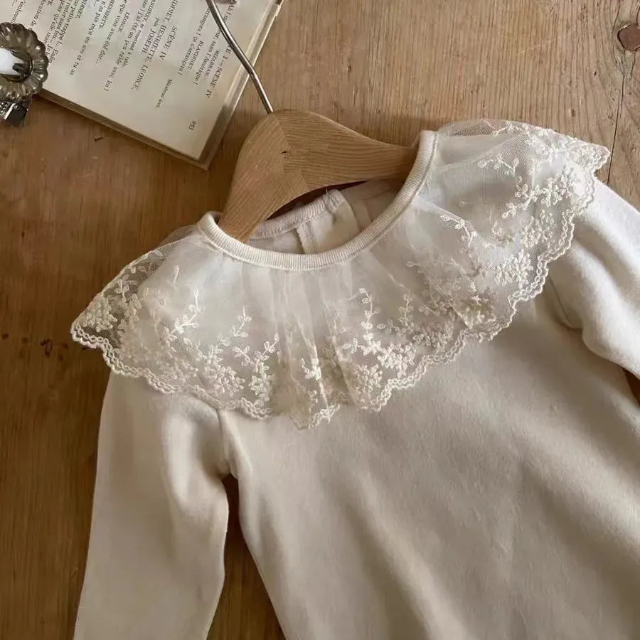 長袖Tシャツ ベビートップス 長袖Tシャツ レース刺繍襟 アプリコット【mh0006379】