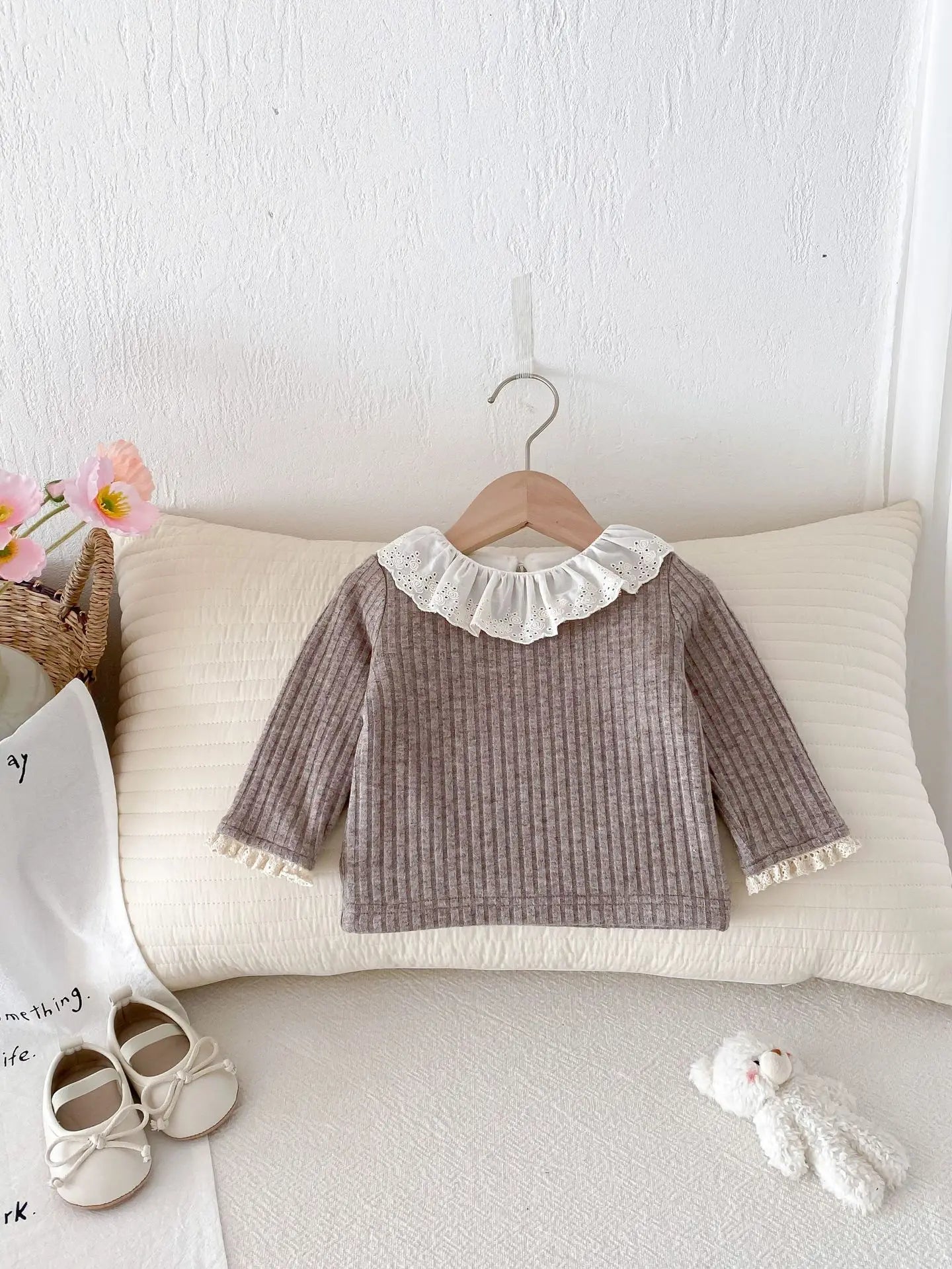 長袖Tシャツ ベビートップス ラッフルレース襟裏フリース厚手長袖Tシャツ【mh0007862】