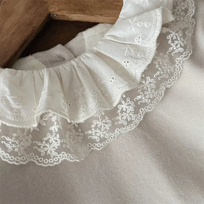 長袖Tシャツ ベビートップス レースフリルダブルラッフル襟長袖Tシャツブラウス【mh0008013】