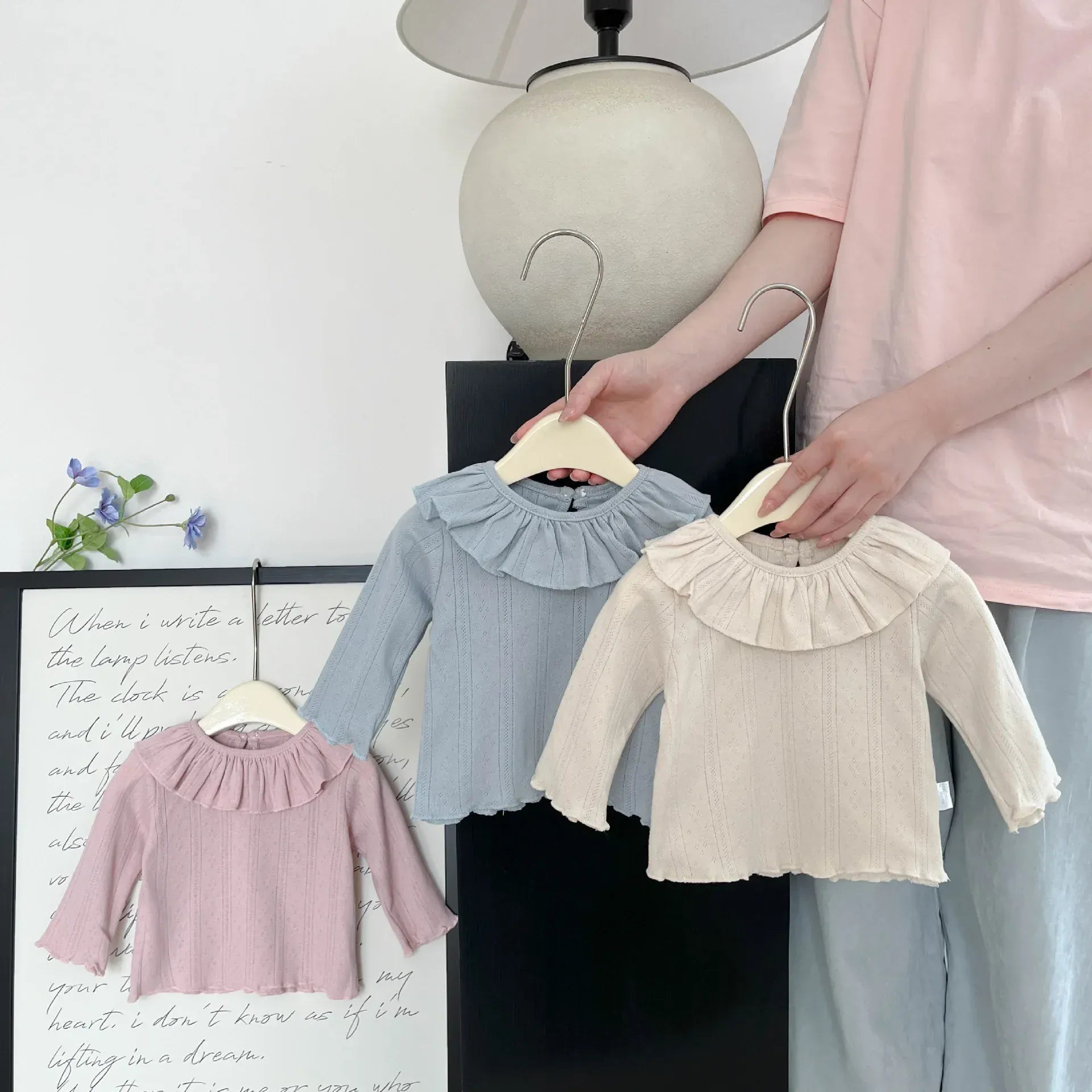 長袖Tシャツ ベビートップス ラッフルフリル襟長袖Tシャツ【mh0008688】