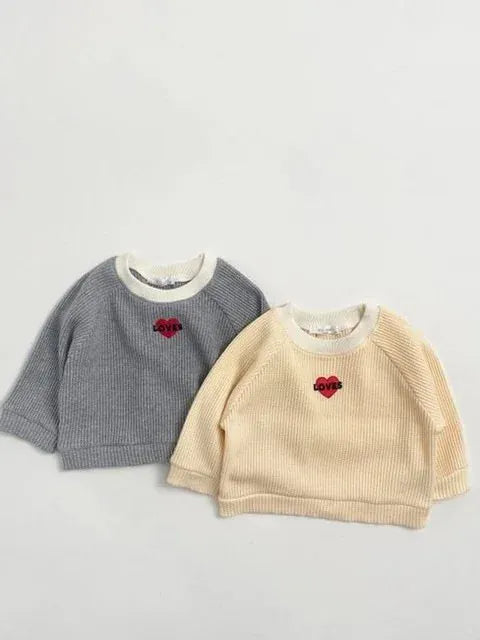 長袖Tシャツ キッズトップス ハートロゴ刺繍長袖Tシャツ【mh0008738】