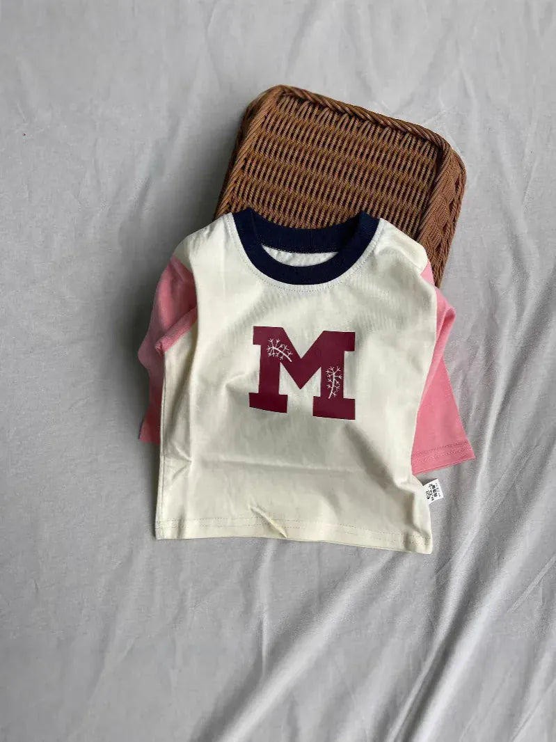 長袖Tシャツ ベビートップス ロゴプリントラグランパッチワーク長袖Tシャツ【mh0008841】