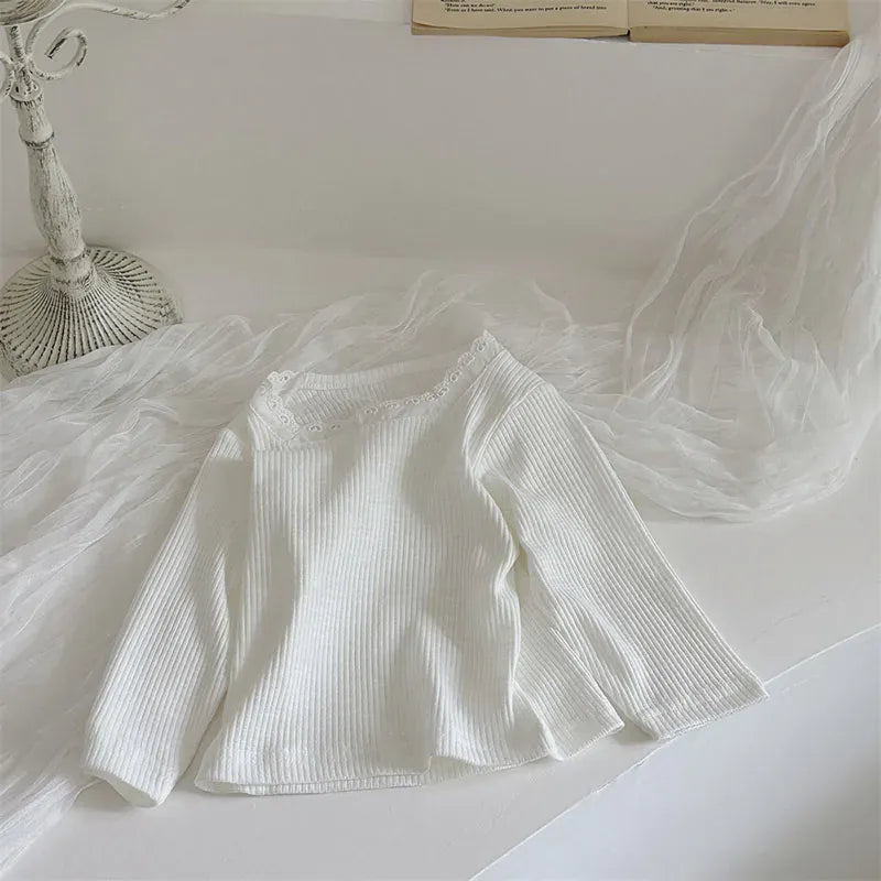 長袖Tシャツ White / 6M 66cm ベビートップス レーススクエアネック長袖Tシャツカットソー 2カラー【mh0006948】