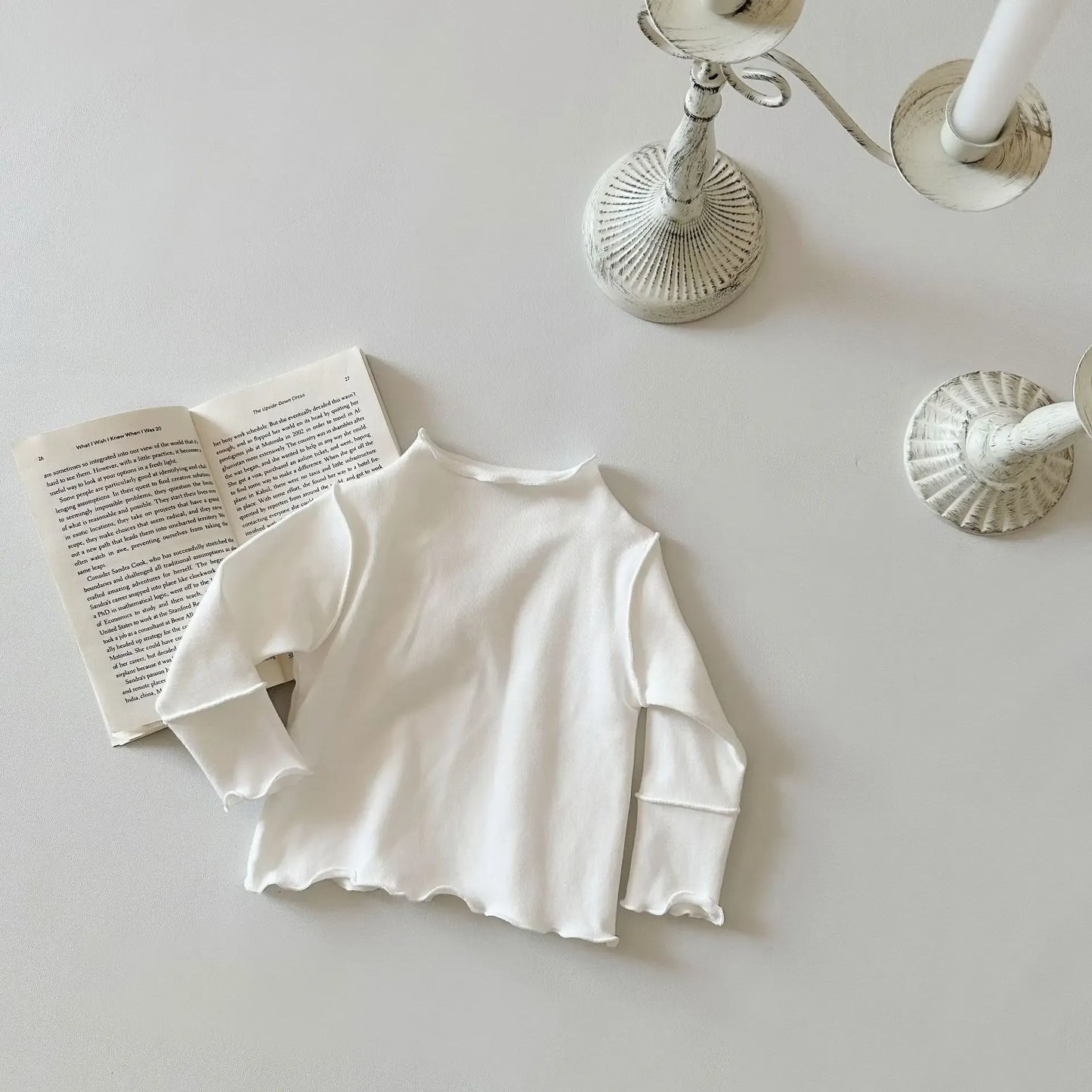 長袖Tシャツ white / 6M  66cm ベビートップス 長袖 フリル ハイネック Tシャツ 3カラー