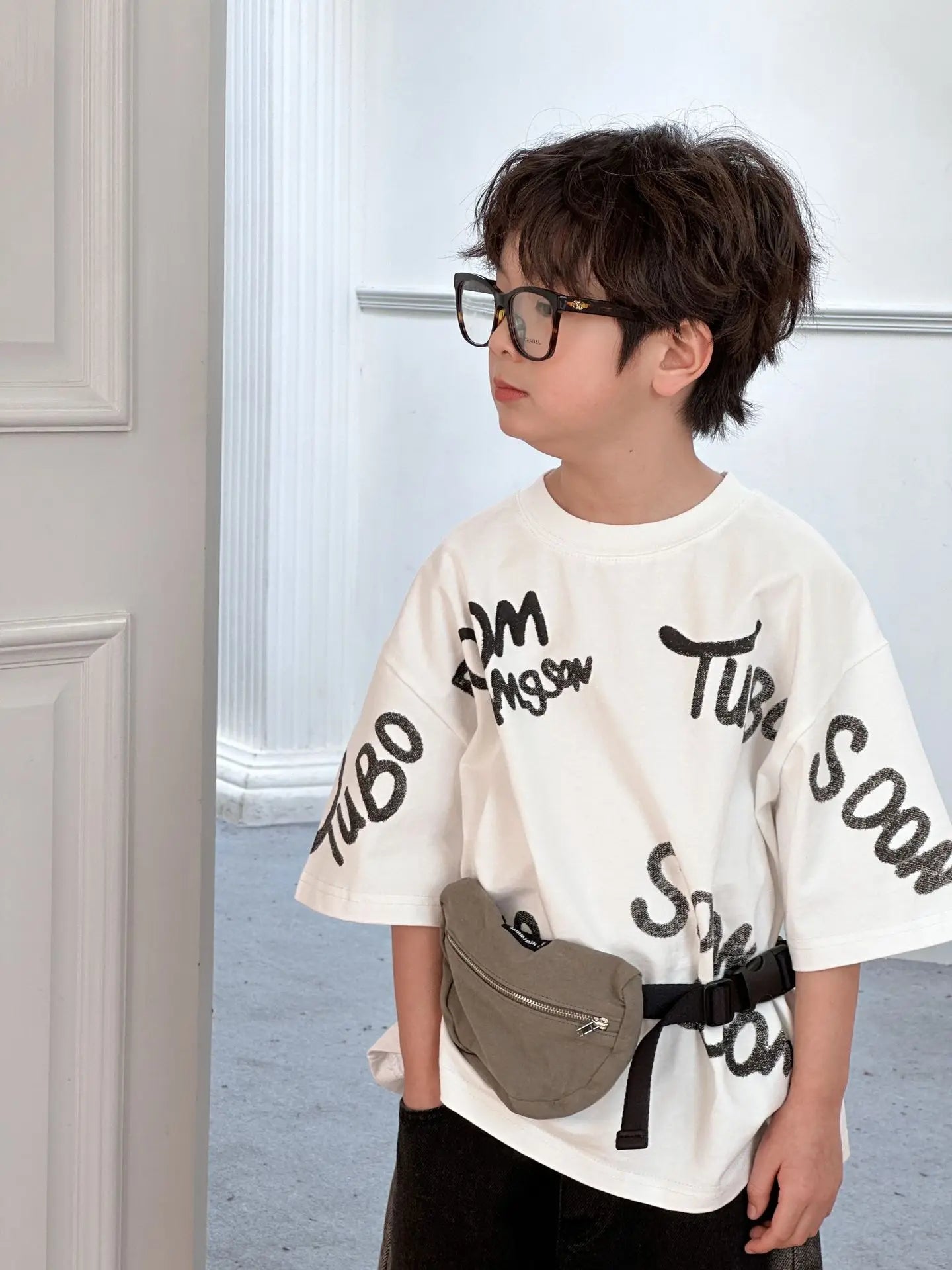 半袖Tシャツ White / 90cm 1-2y / 取り寄せ（7〜35日） キッズトップス 半袖Tシャツ ルーズビッグシルエット レターロゴプリント ホワイト/ブラック/カーキ/3カラー