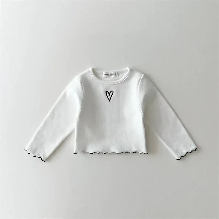 長袖Tシャツ White / 9M  73CM キッズトップス ハートワンポイントフリル長袖Tシャツ【mh0008790】