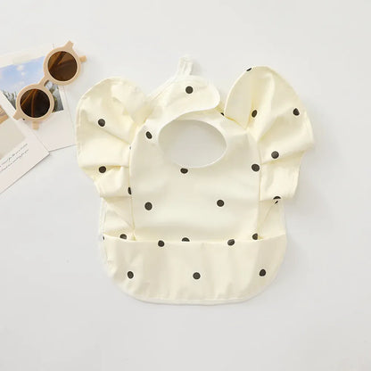 お食事エプロン beige dot / One Size ベビーお食事エプロン 防水スタイ フリルショルダー ポケットスタイ プリント柄