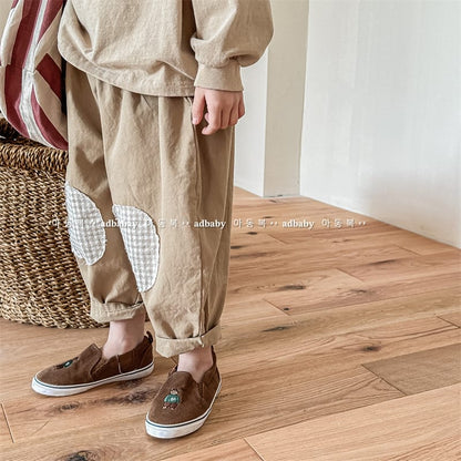 キッズ用ルーズパンツ ベージュ系 チェック柄膝パッチ付き すそ周り
