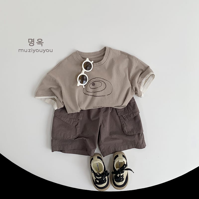 キッズのカーゴハーフパンツ（コーヒー）サイドカーゴポケット付き