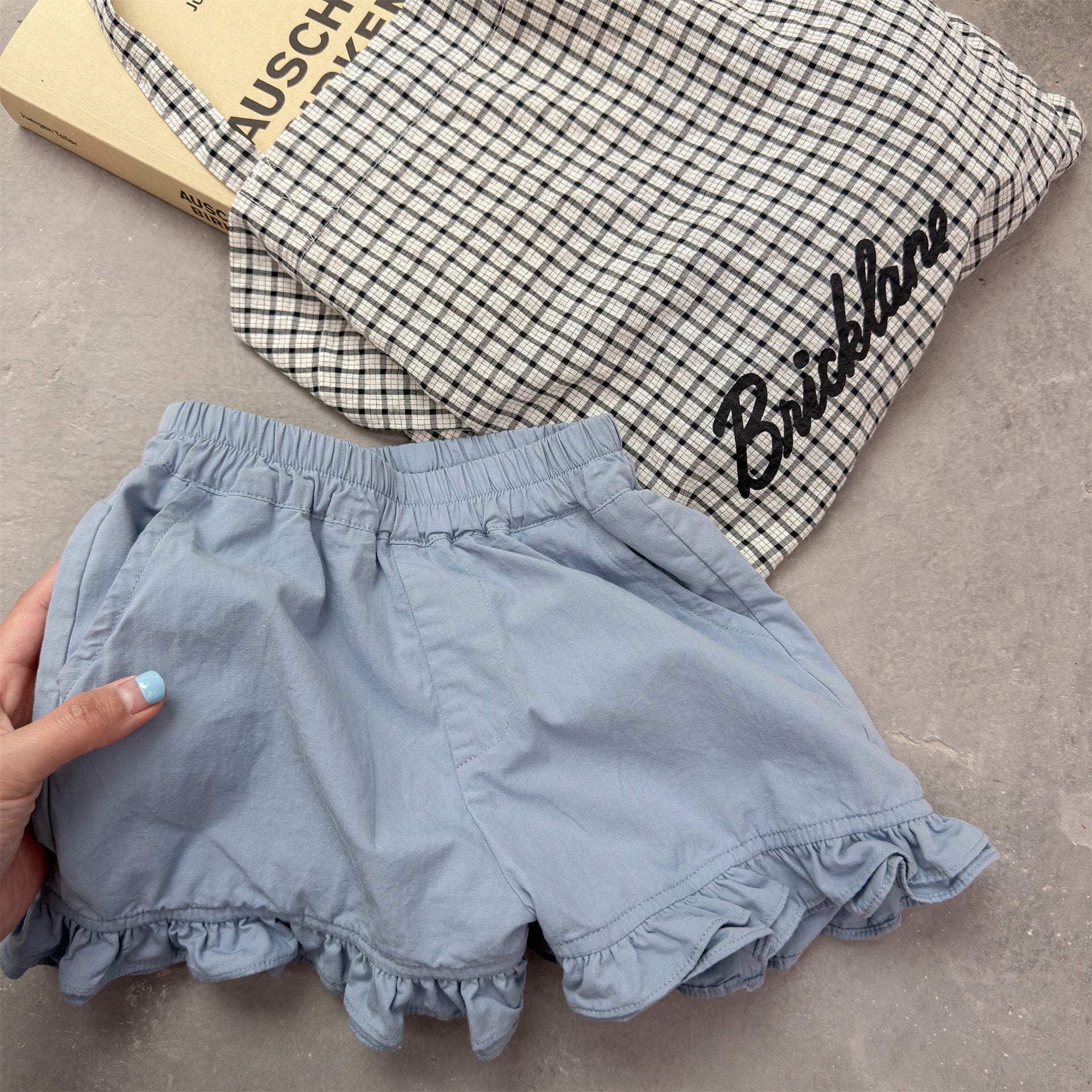 フリルデザイン 裾フリルショートパンツ レトロポップ【mh0013702】 Light Blue / 80cm ADbaby ハーフパンツ・ショートパンツ