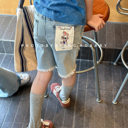 キッズ デニムハーフパンツ ライトブルー、裾フリンジと後ろポケット