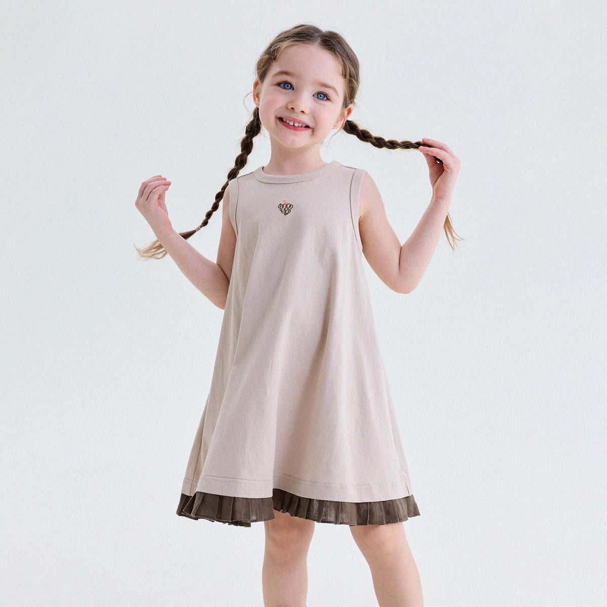 キッズ 配色 裾フリル ワンピノースリーブ ワンピース【mh0013764】 Apricot / 90cm yunerma ノースリーブワンピース