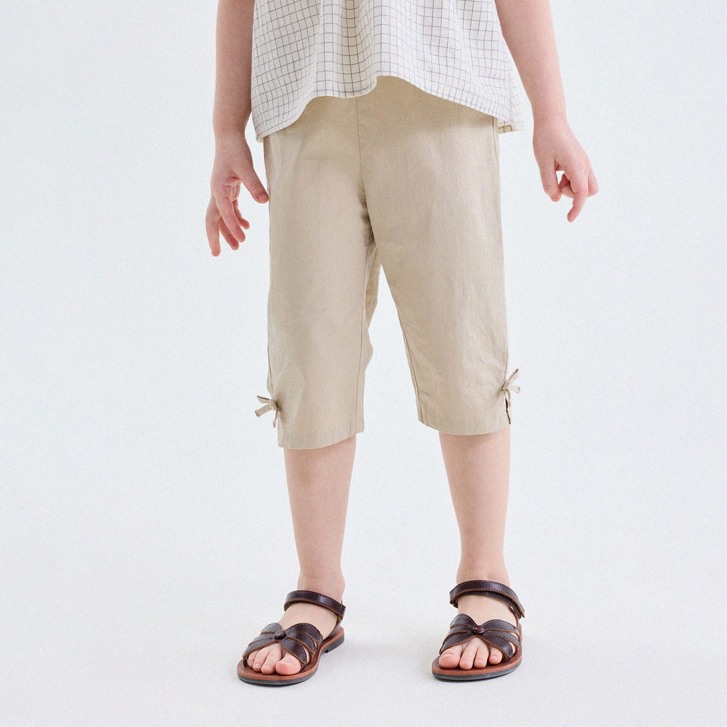 キッズ 無地 リボン 裾スリット クロップドパンツ【mh0013773】 Khaki / 90cm yunerma ハーフパンツ・ショートパンツ