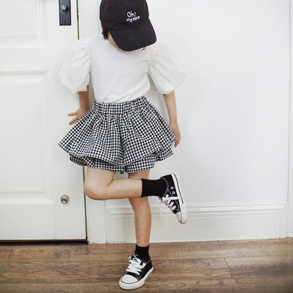 キッズ チェック柄フリルショートパンツ ふわっと広がるギャザー付き