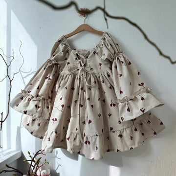 キッズ 花柄 スクエアネック レースアップ ボリュームスリーブ フレア 長袖ワンピース【mh0013874】 Beige / 90cm DBKids 長袖ワンピース