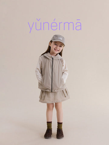 キッズ ジュニア フード ポケット ベスト ミニスカート【mh0013969】 yunerma ノースリーブセットアップ