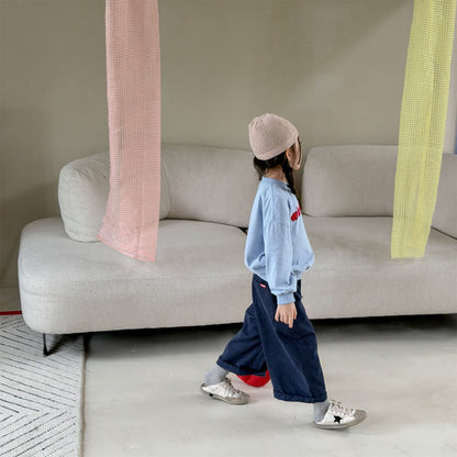 キッズ ネイビー ルーズハーレムパンツ、前ポケットのフラップ付き