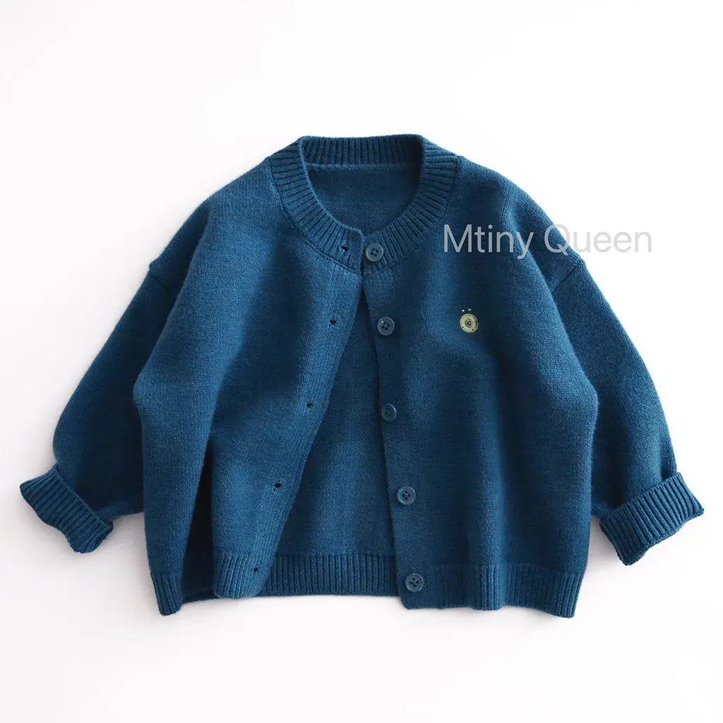 カーディガン・パーカー シンプルワンポイント刺繍ニットカーディガン【mh0011088】