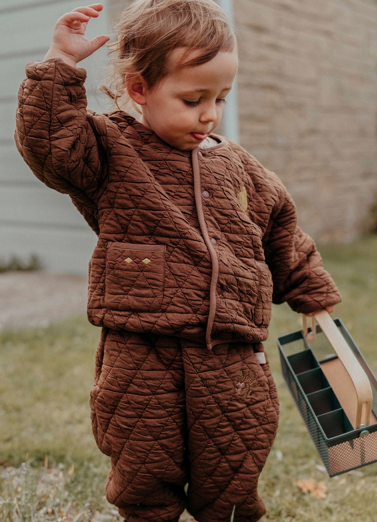 ロングパンツ・スウェットパンツ キルトパンツ 刺繍 ジョガーパンツ アウター【mh0011638】