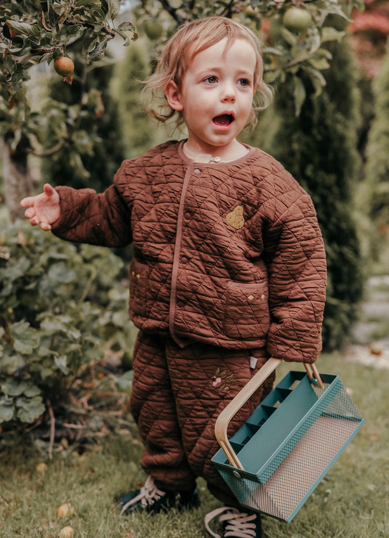 ロングパンツ・スウェットパンツ キルトパンツ 刺繍 ジョガーパンツ アウター【mh0011638】