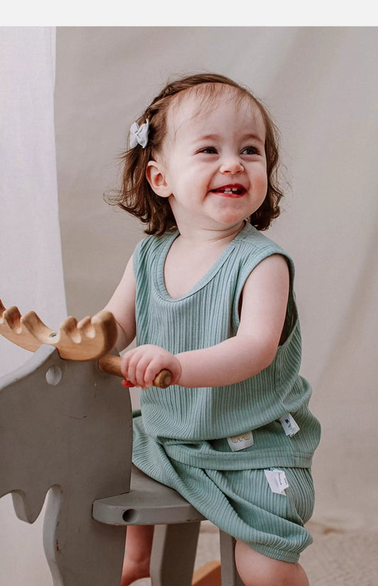 ノースリーブセットアップ シンプルベーシックノースリーブ/半袖Tシャツ/ショートパンツ【mh0010029】