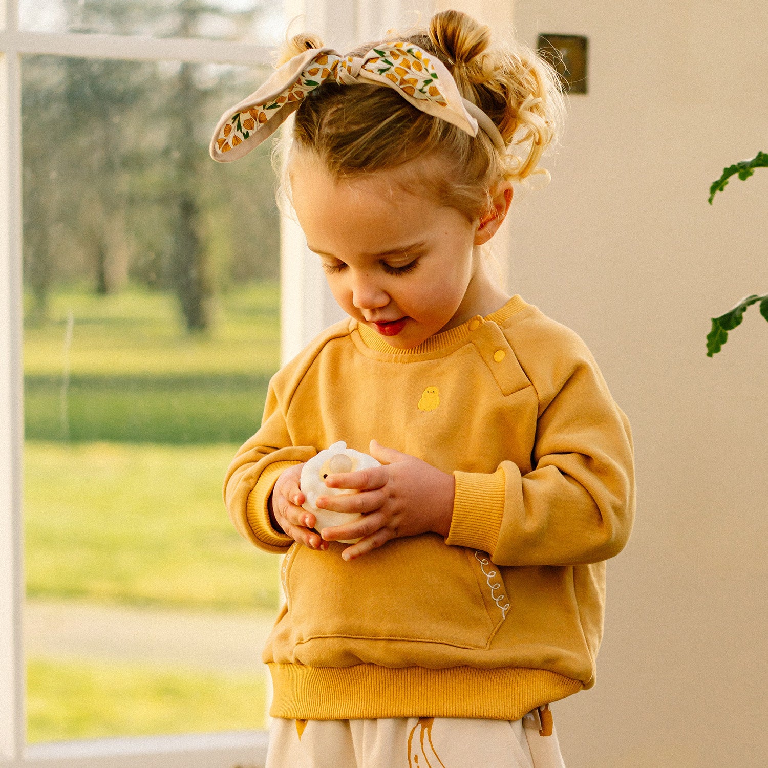 mua qiaqia | Animal Embroidery Raglan Sweatshirt アニマル刺繍 トレーナー【mh0020108】 turmeric / 73CM mamahalo shop