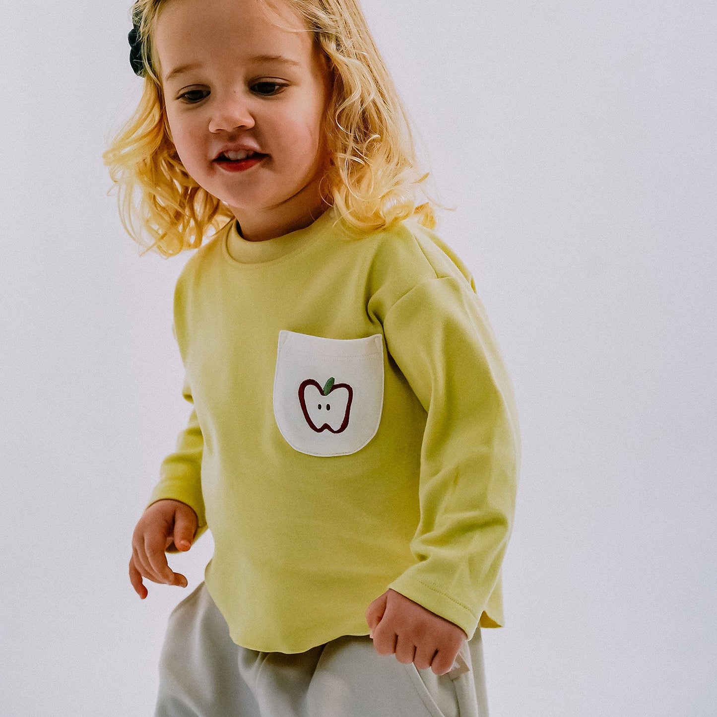 mua qiaqia | Fruit Patch Long Sleeve Tee フルーツパッチ 長袖Tシャツ【mh0020124】 mamahalo shop