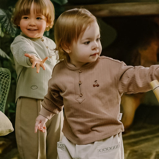 mua qiaqia | Soft Cotton Cherry Embroidered Top コットン チェリー刺繍 ヘンリーネックTシャツ【mh0020142】 mamahalo shop