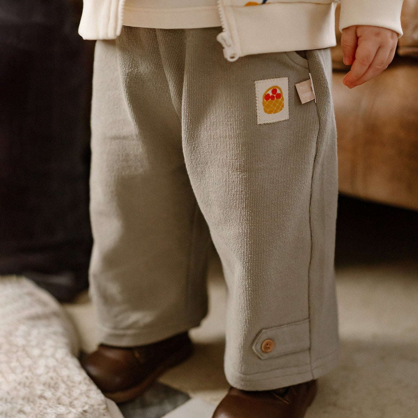 mua qiaqia | Soft Cotton Fruit Patch Slacks コットン フルーツパッチ ワイドパンツ【mh0020136】 Gray green / 73CM mamahalo shop