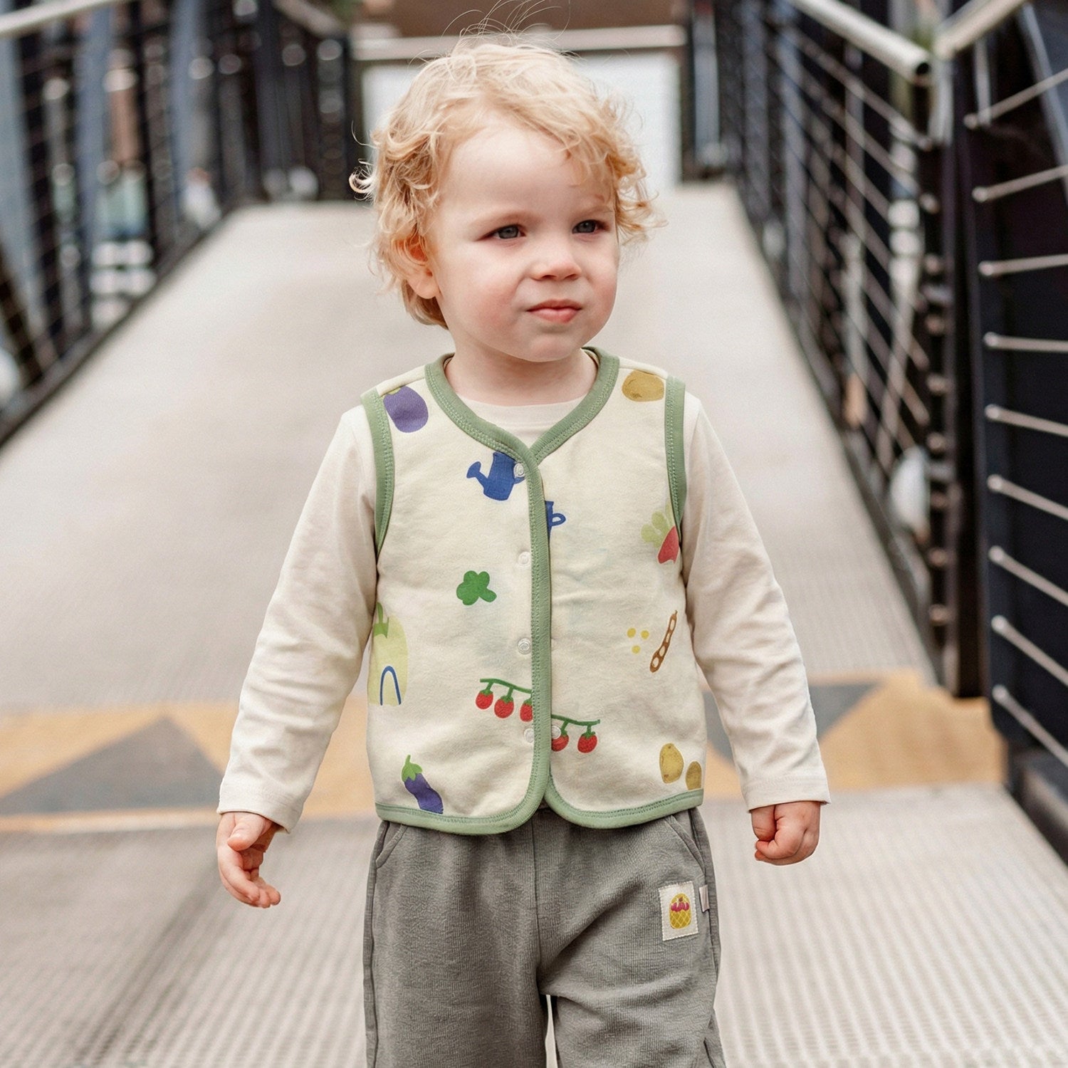 mua qiaqia | Vegetable Print Cotton Vest 総柄 コットンベスト【mh0020109】 mamahalo shop