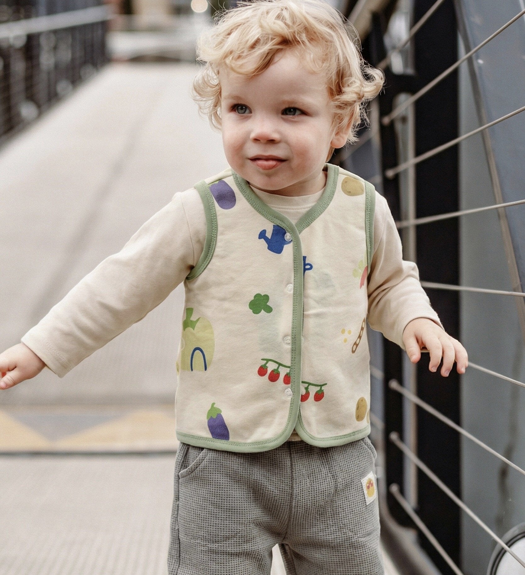 mua qiaqia | Vegetable Print Cotton Vest 総柄 コットンベスト【mh0020109】 mua qiaqia