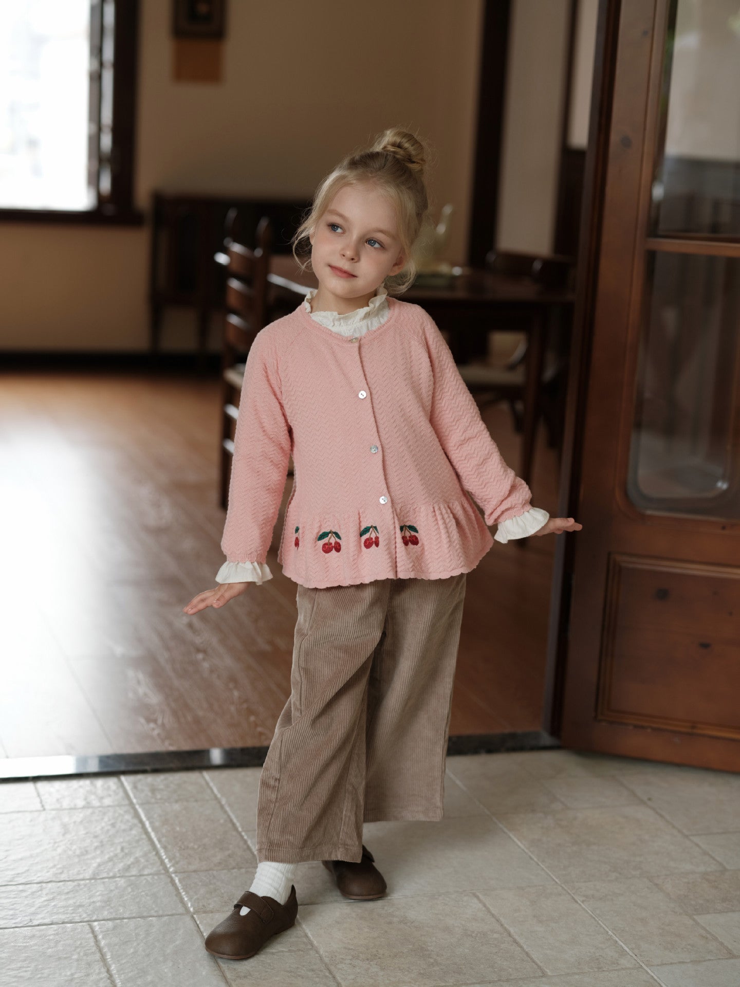 カーディガン・パーカー ペプラムカーディガン さくらんぼ 刺繍 女の子 ニット アウター【mh0011559】