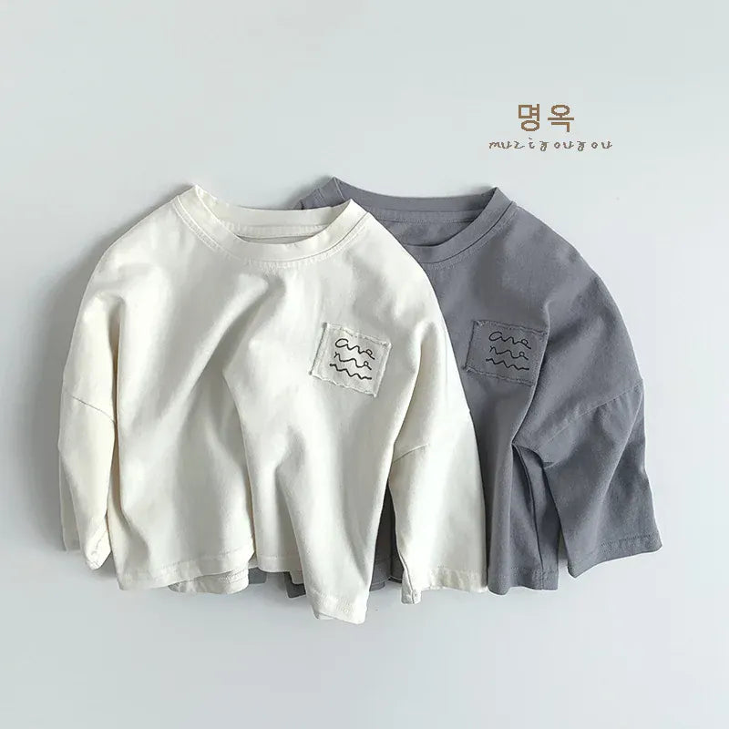 長袖Tシャツ キッズトップス ロゴプリントポケット長袖Tシャツ【mh0008852】