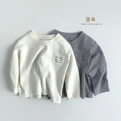 長袖Tシャツ キッズトップス ロゴプリントポケット長袖Tシャツ【mh0008852】