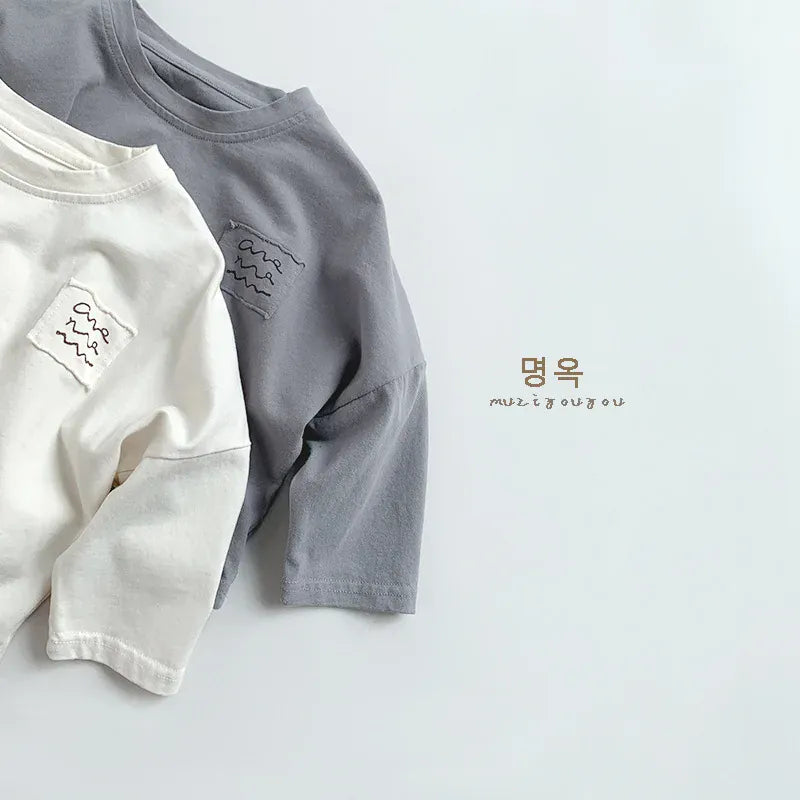 長袖Tシャツ キッズトップス ロゴプリントポケット長袖Tシャツ【mh0008852】