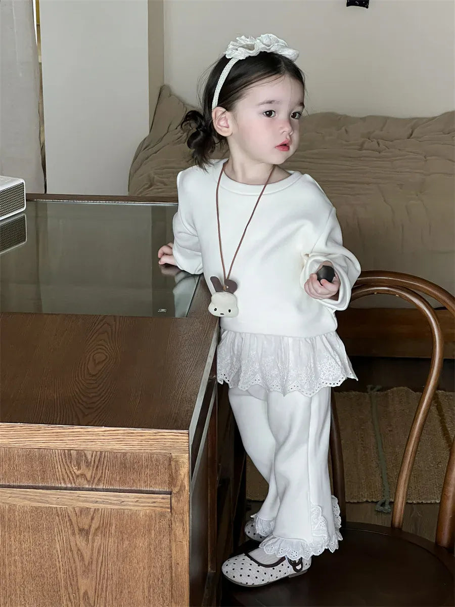 長袖セットアップ ベビーキッズセットアップ 2点セット レースペプラム裏フリース長袖スウェットシャツ+裾レースロングパンツ【mh0008372】