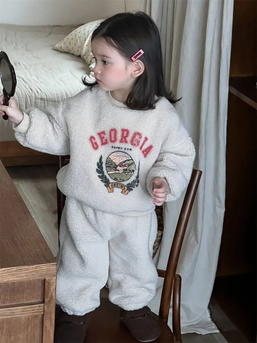 長袖セットアップ ベビーキッズセットアップ 2点セット ロゴプリントボアフリース長袖スウェットシャツ+ロングパンツ【mh0008435】