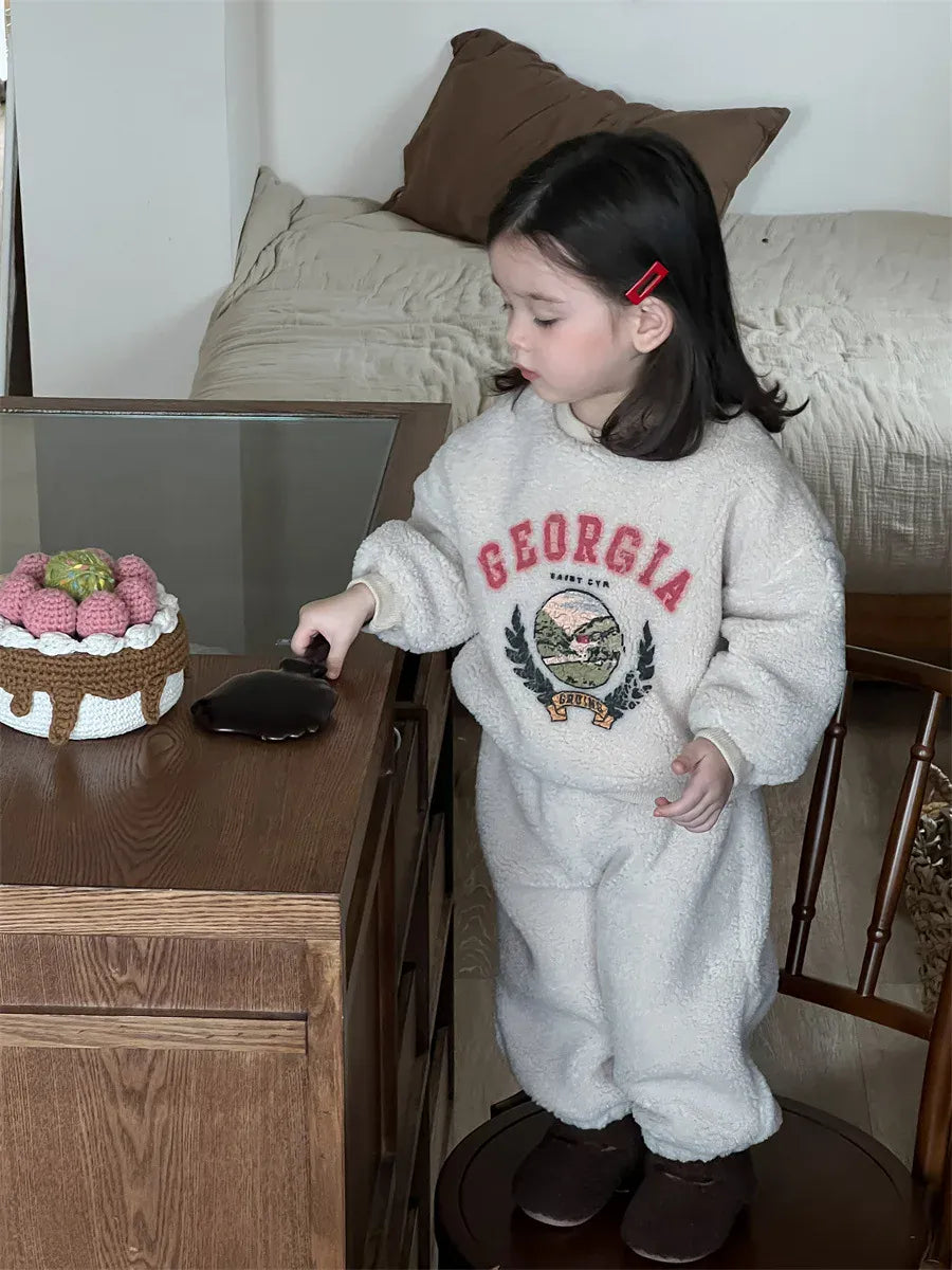 長袖セットアップ ベビーキッズセットアップ 2点セット ロゴプリントボアフリース長袖スウェットシャツ+ロングパンツ【mh0008435】