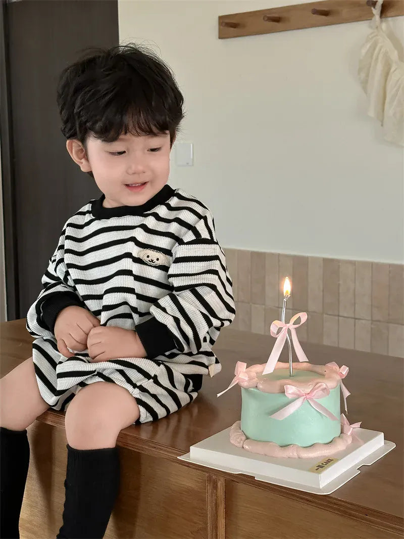 長袖セットアップ ベビーセットアップ 2点セット ボーダー長袖Tシャツ+ショートパンツ【mh0008308】