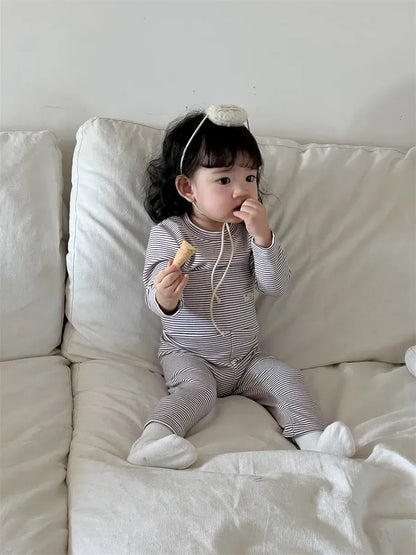 長袖パジャマ ベビーセットアップ 2点セット 長袖パジャマセット 天使の羽根ボーダー長袖Tシャツ+ハイウェストロングパンツ【mh0008425】