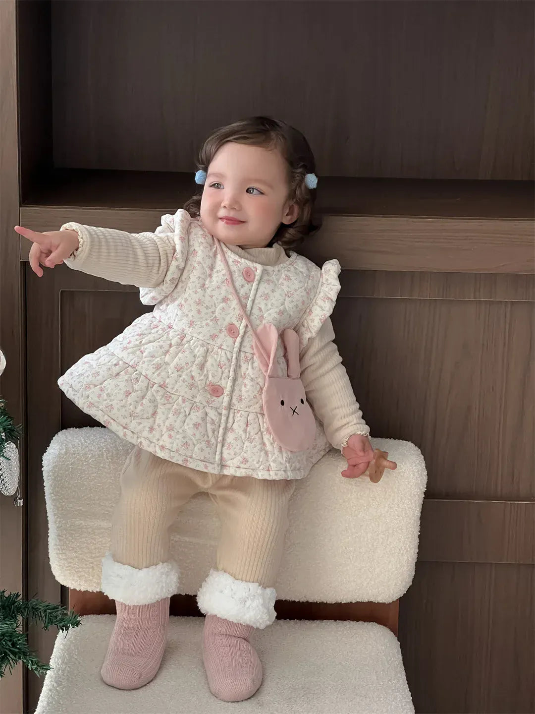 ベスト ベビーベスト フラワープリントショルダーフリル前あきキルティングジレアウターベスト【mh0007809】