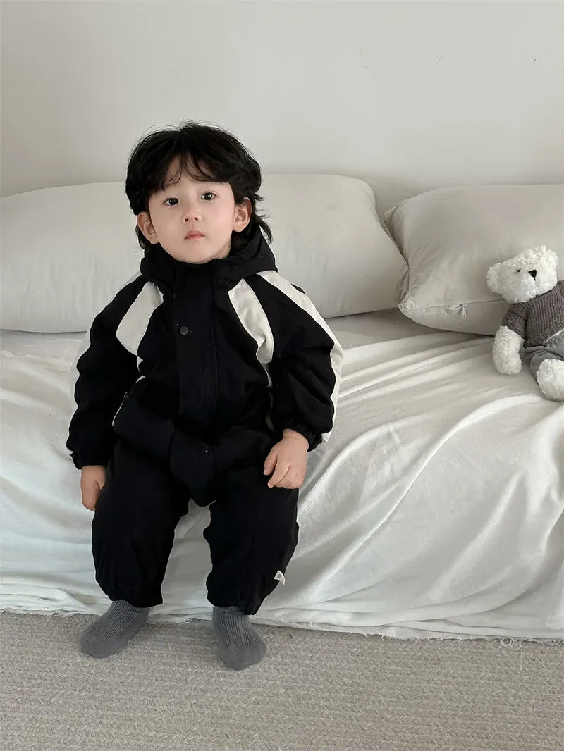 長袖ジャンプスーツ ベビージャンプスーツ フード付きスポーツスタイル長袖ロンパース【mh0008348】