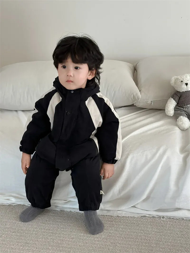 長袖ジャンプスーツ ベビージャンプスーツ フード付きスポーツスタイル長袖ロンパース【mh0008348】