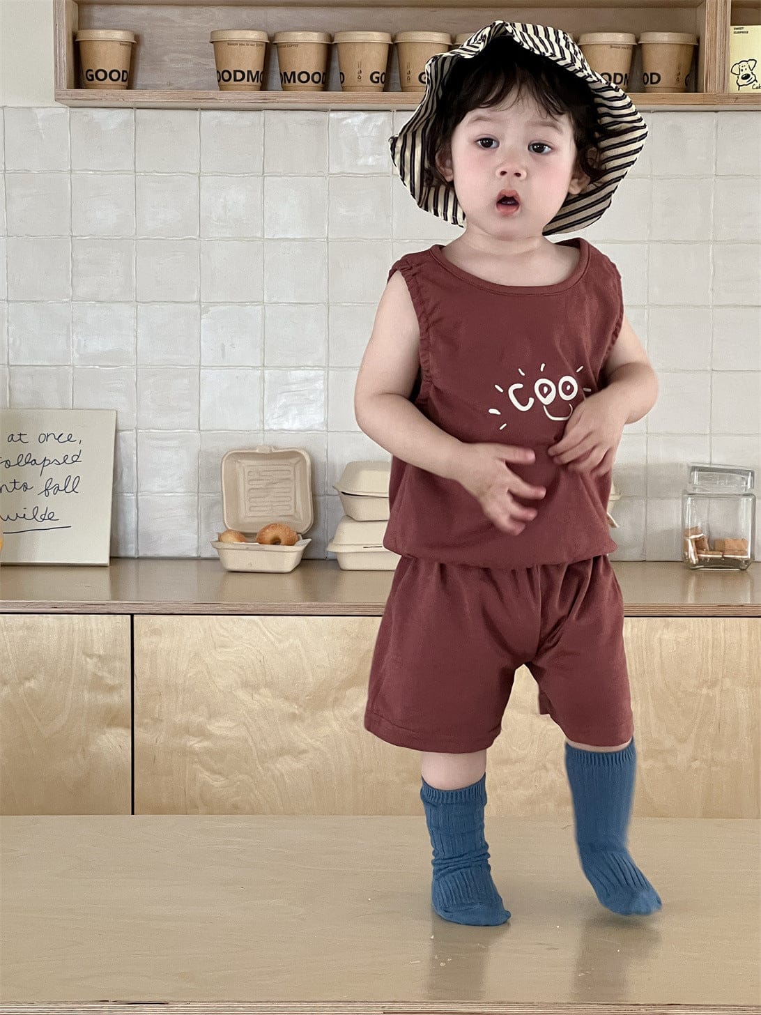 ノースリーブセットアップ ロゴプリントタンクトップ+ショートパンツ【mh0009926】