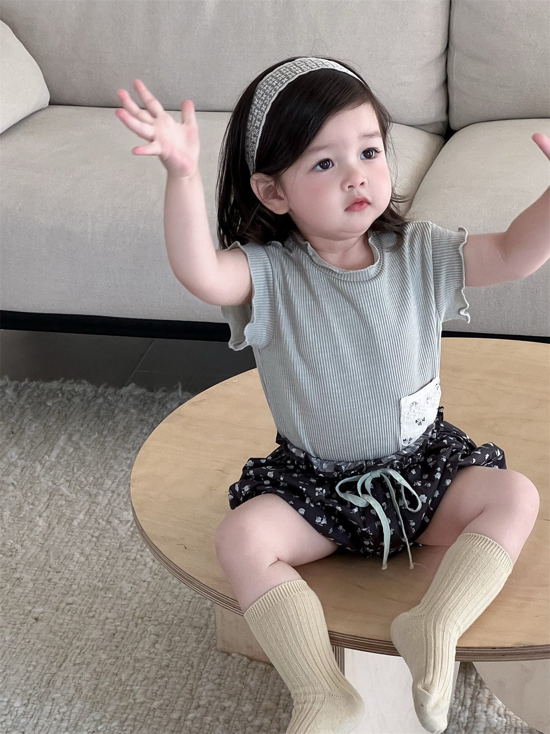 半袖セットアップ ポケットパッチワーク半袖Tシャツ/フラワープリントバルーンショートパンツ【mh0009897】