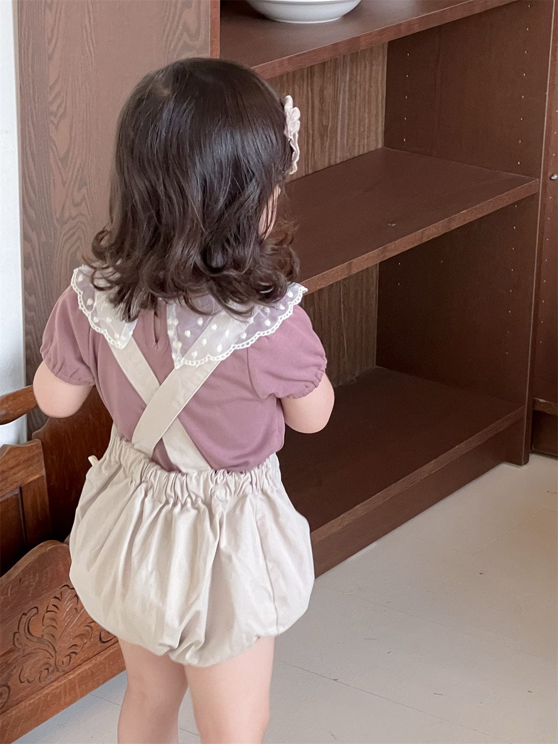 半袖セットアップ レースラッフル襟半袖Tシャツ/サスペンダーブルマパンツ【mh0009914】