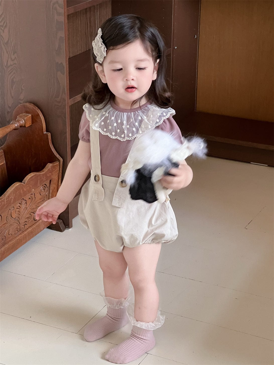 半袖セットアップ T-shirt / 73cm レースラッフル襟半袖Tシャツ/サスペンダーブルマパンツ【mh0009914】