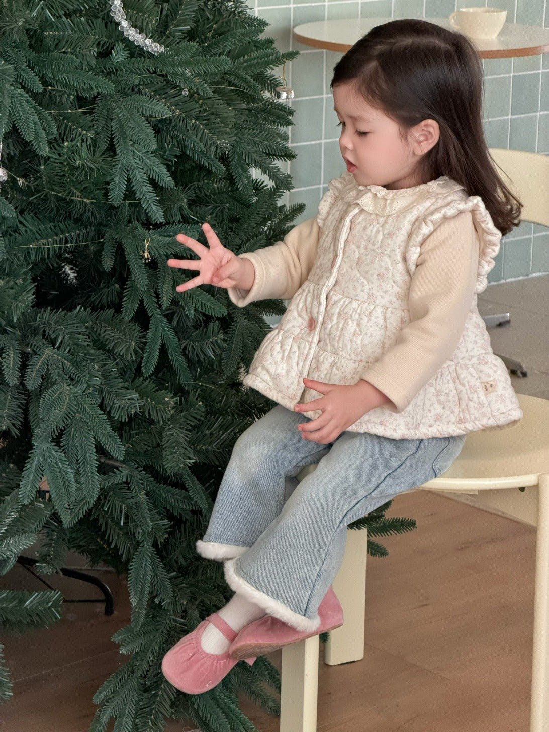 フリルエッジベスト/長袖Tシャツ/裏フリースデニムパンツ【mh0011936】